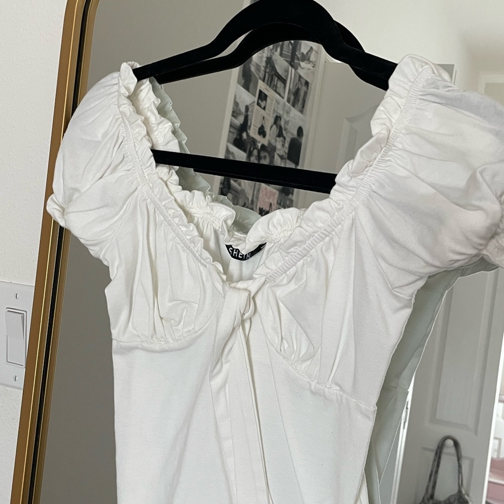 SHEIN White Puff Sleeve Top